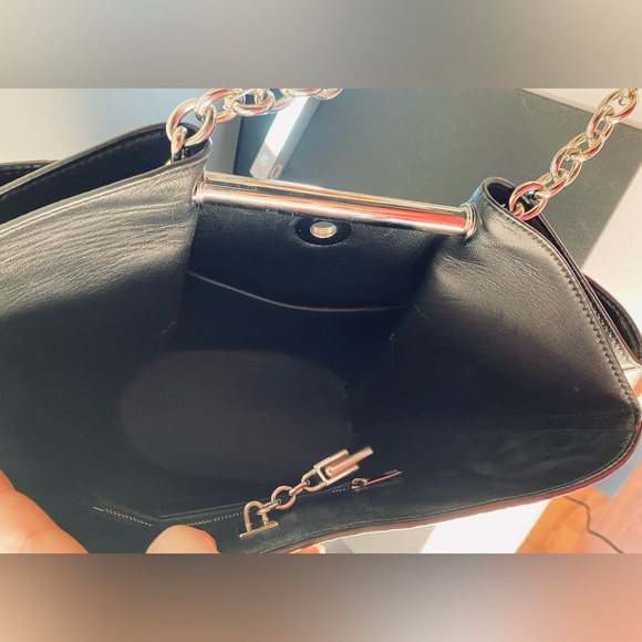 BALENCIAGA NEW BLACK/WHITE STRIPED EXOTIC SKIN LEATHER MAXI BUCKET TOTE BAG AUTH - Picture 11 of 17